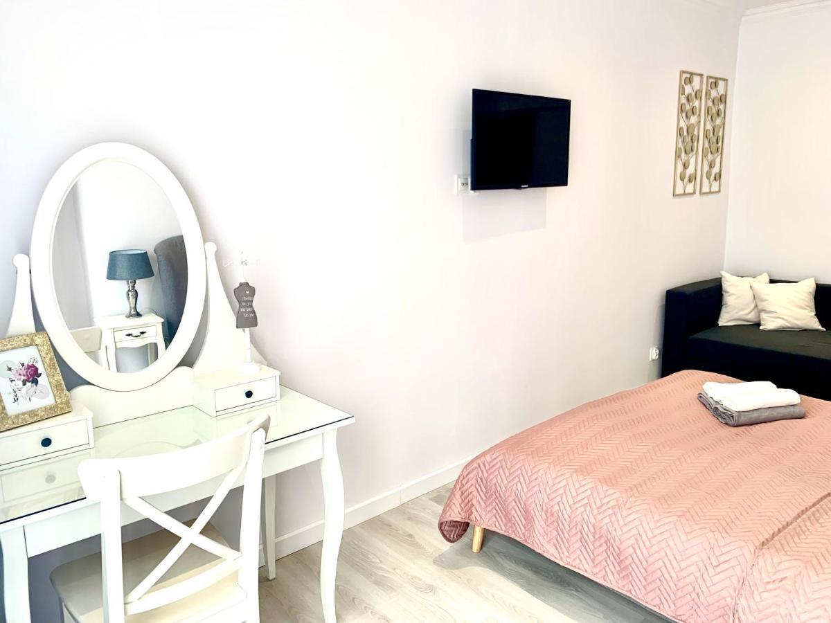 Apartamenty Sienkiewicza De Lux 키엘체 외부 사진
